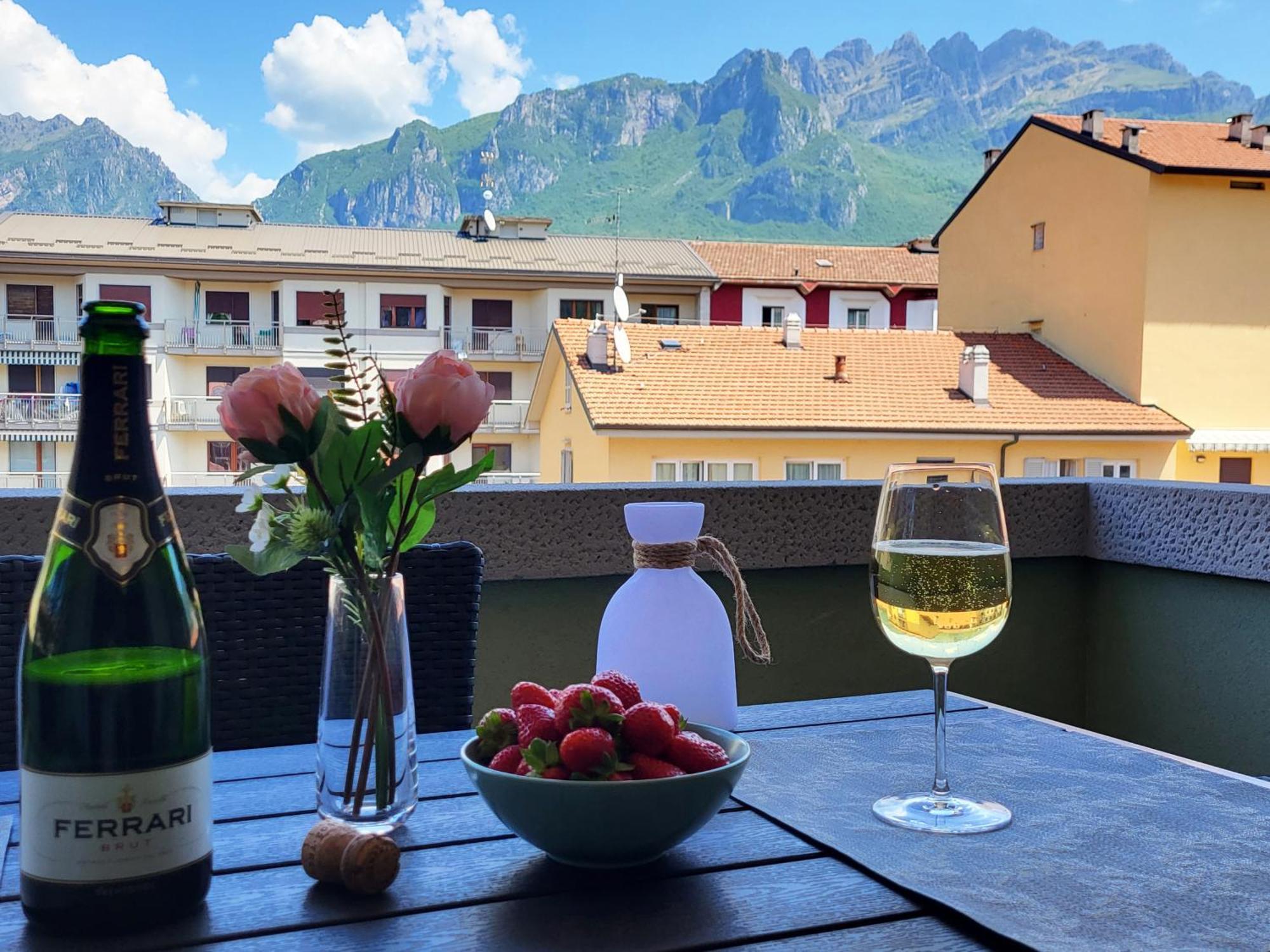 Casa Lariana Apartman Lecco Kültér fotó